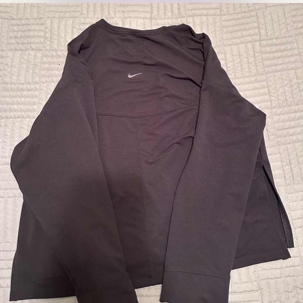 Nike Women's Black Crewneck